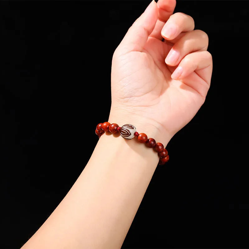 Red rosewood and gray jade Bodhi lotus bracelet with geometric round beads
