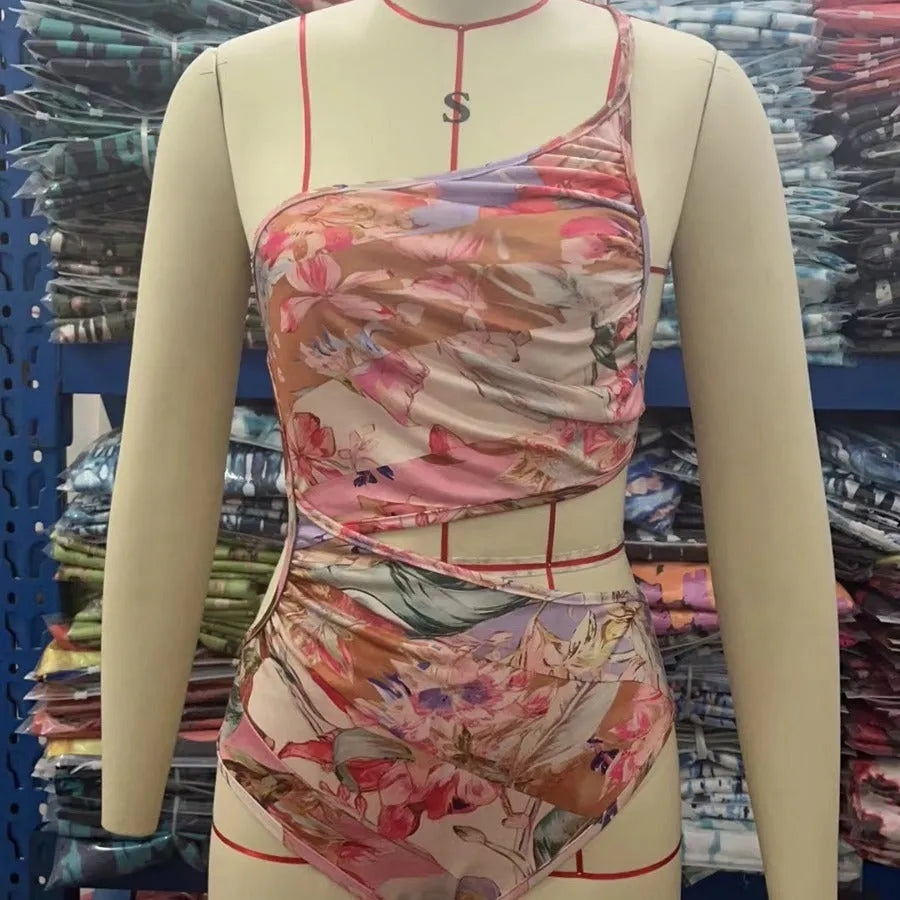 Rose gold patterned women's swimsuit made from polyester for summer swimming