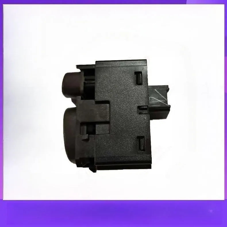 Dongfeng Fengon 580 plastic power mirror switch for electric wing mirror control.