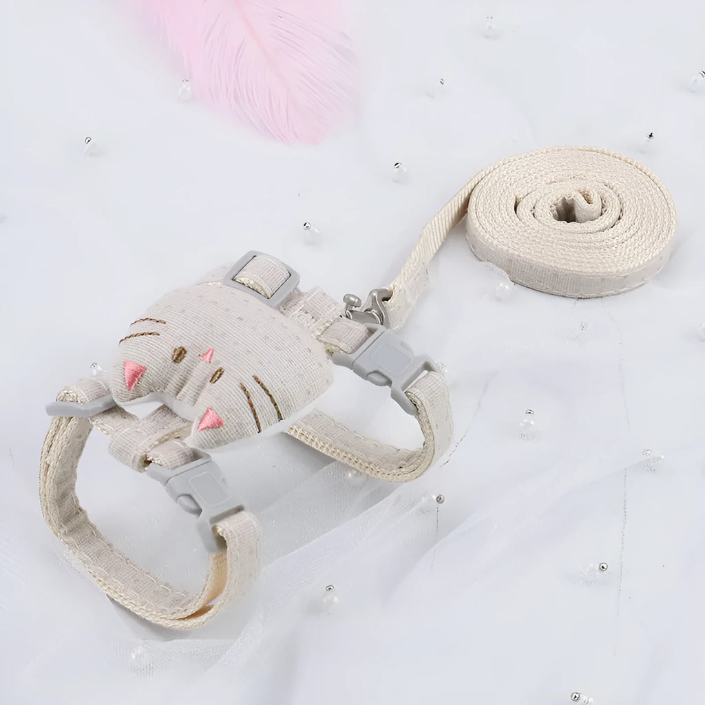 T-shaped cloth cat pulling rope in beige colour suitable for cats up to 8kg