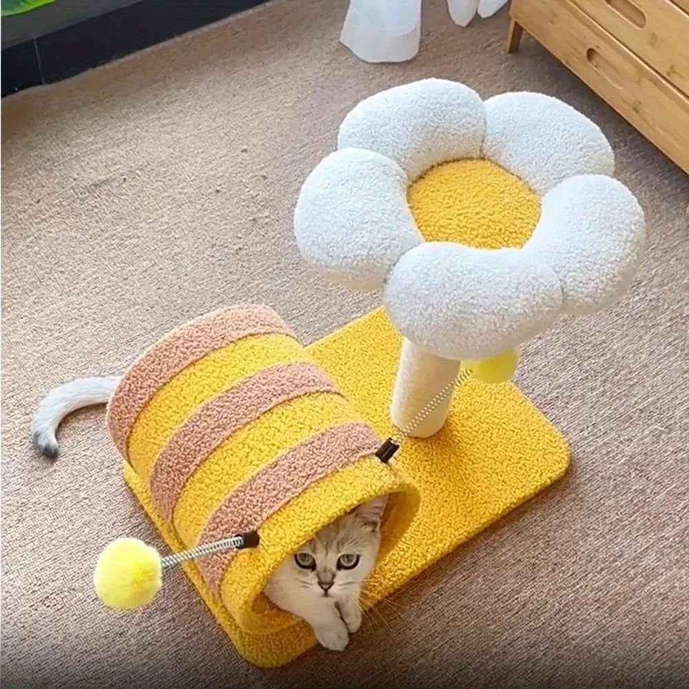 Yellow Bee-shaped cat climbing frame with a sisal scratching board and a fabric tunnel.