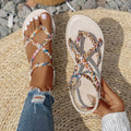 European and American style flat sandals in white with colour-matching pattern and elastic band