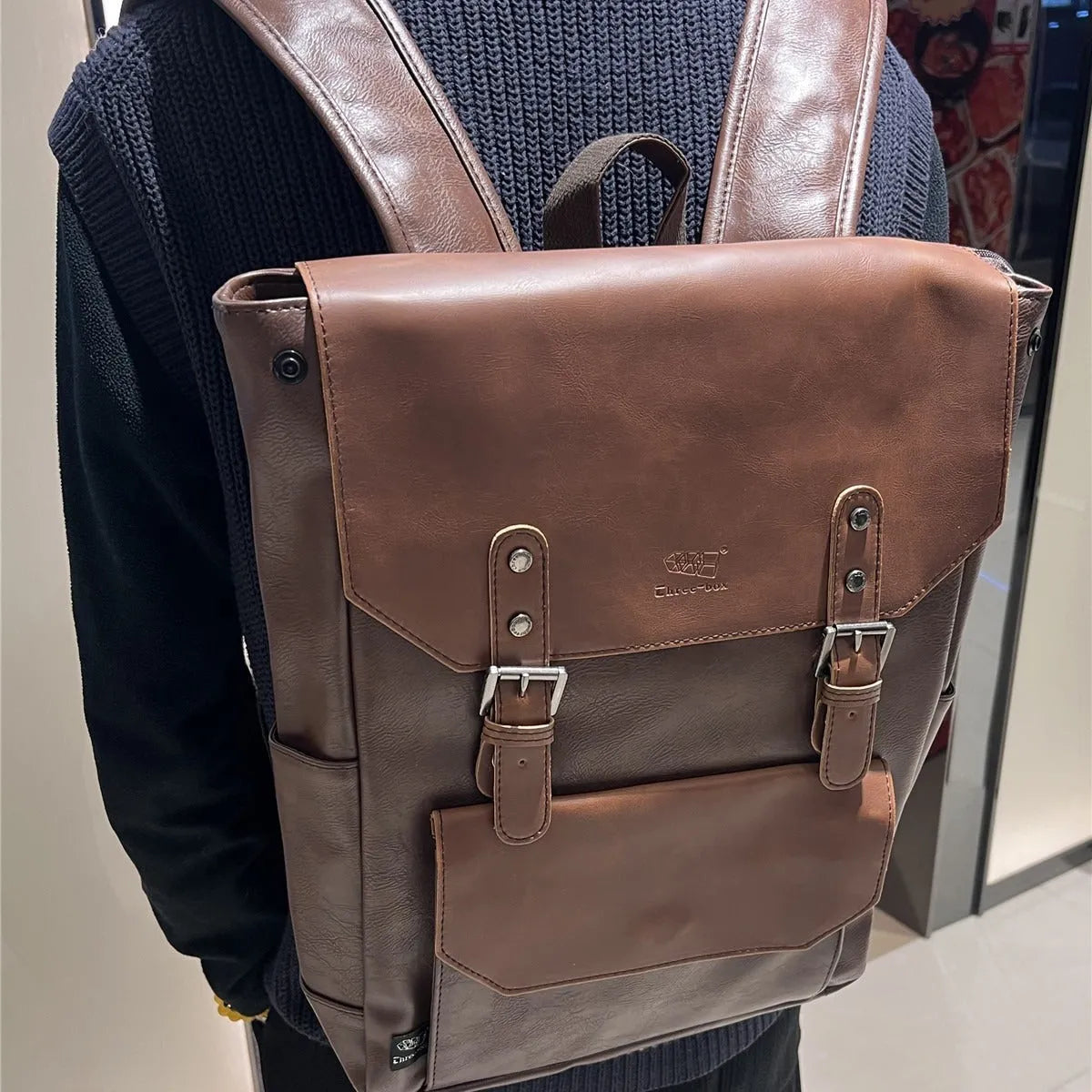 Unisex college style travel backpack in solid colour with large capacity for business travel