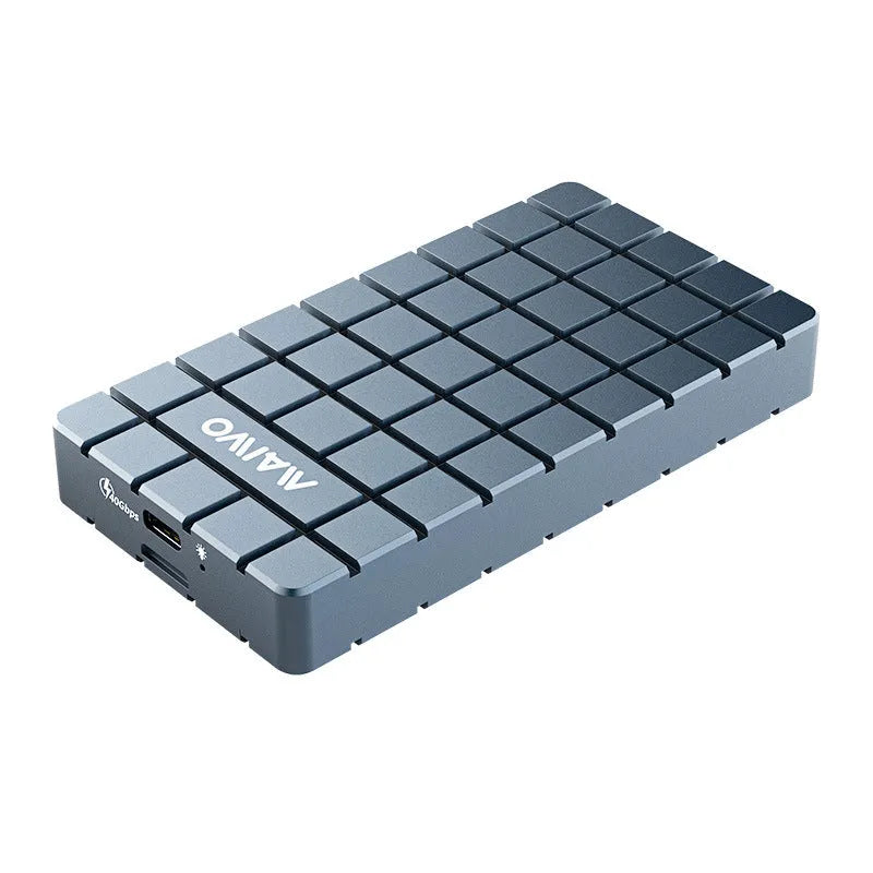 USB4 aluminium hard disk enclosure for M.2 NVMe SSDs measuring 50x118x13mm with 40Gbps transfer speed