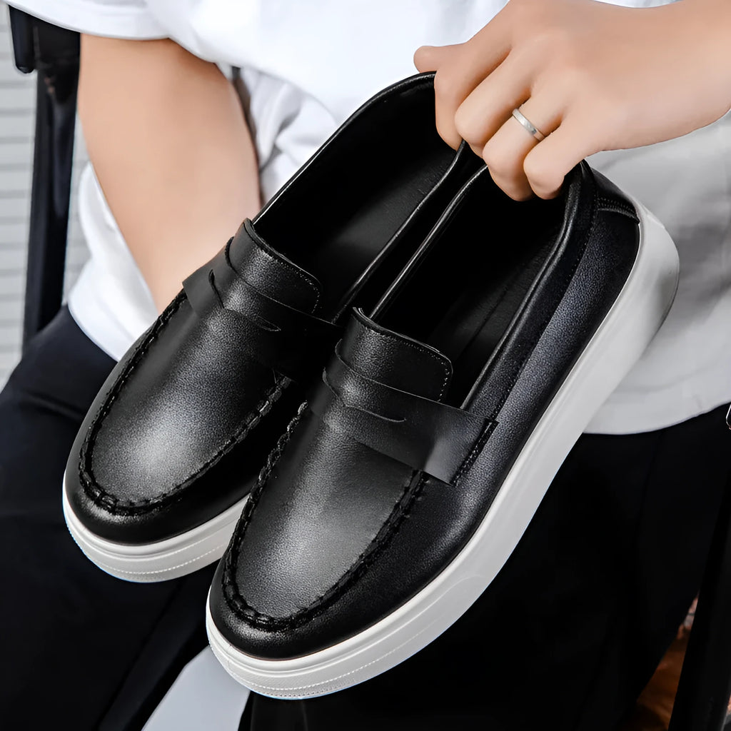 Men's British style casual leather shoes with round toe design in white, black and white, and khaki colour options
