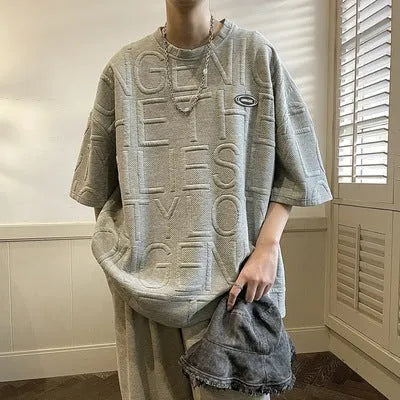 Men's retro loose fit T-shirt with three-dimensional letter print in polyester blend fabric