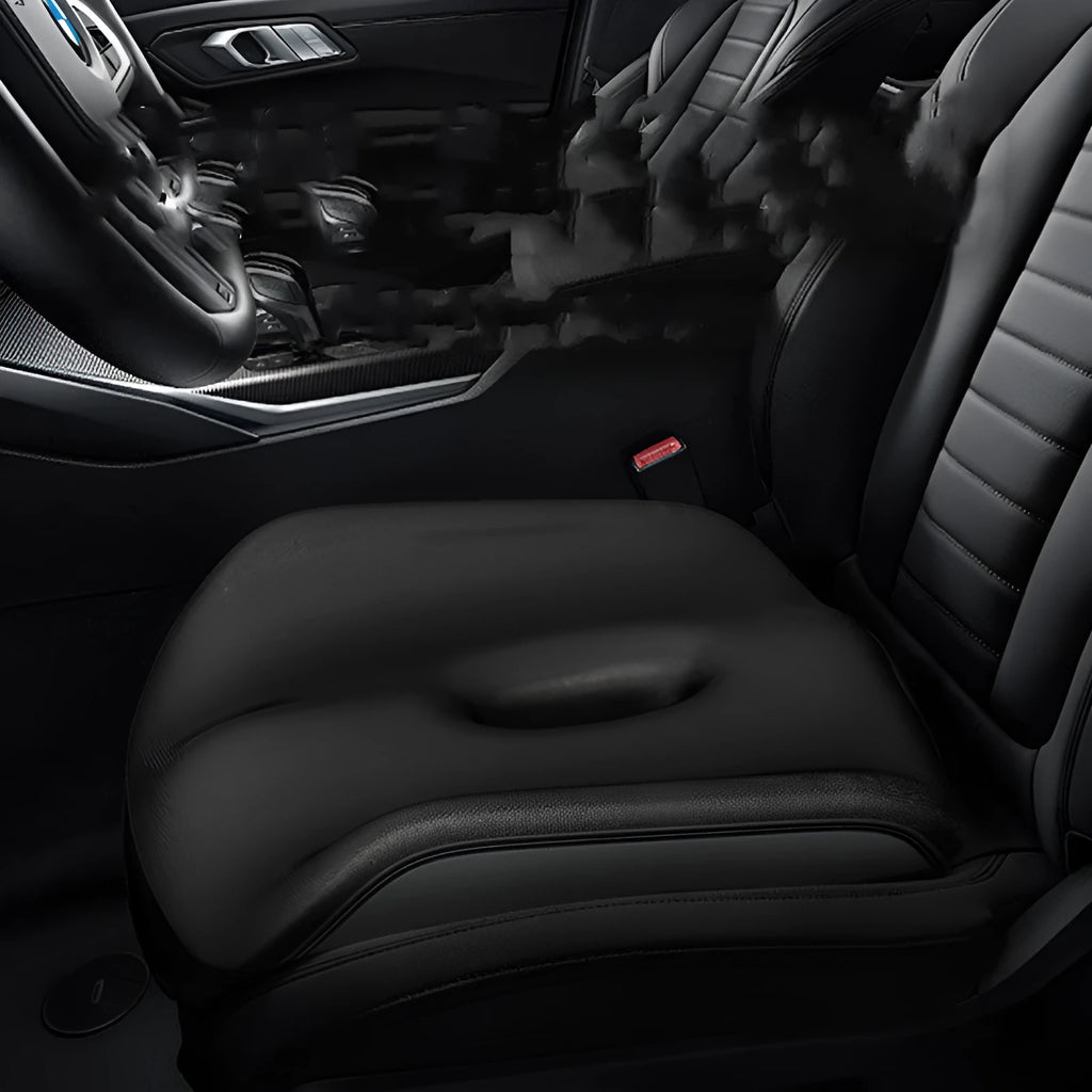 Car seat cushion in black, measuring 409x427x118mm, with polyester fibre fill