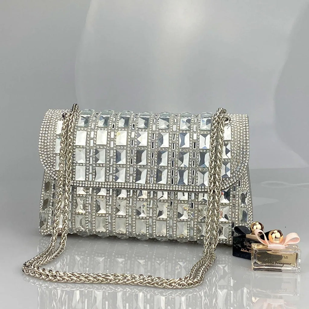 Silver rhinestone chain clutch bag with diamond decorations and phone pocket in horizontal square shape