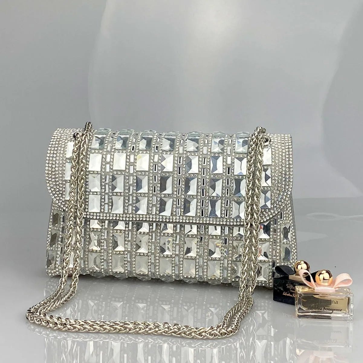 Silver rhinestone chain clutch bag with diamond decorations and phone pocket in horizontal square shape