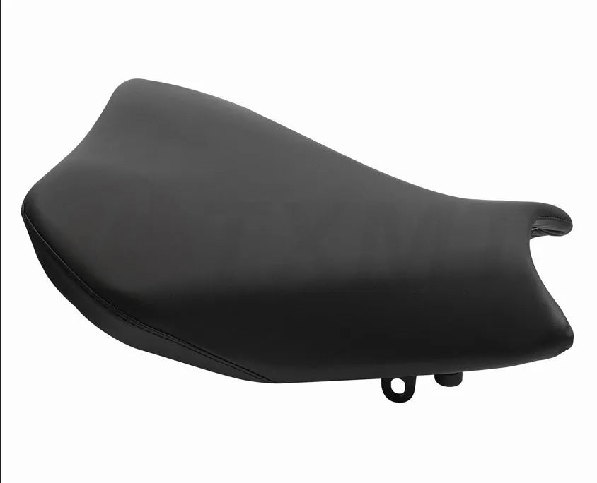 PU leather waterproof seat cover set for Suzuki GSXR1000 motorcycle on a bike seat.