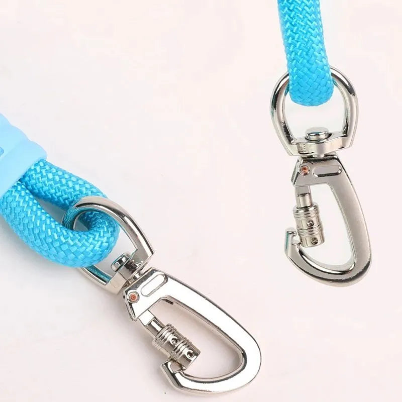 140cm nylon dog leash with anti-slip foam handle in four colour options