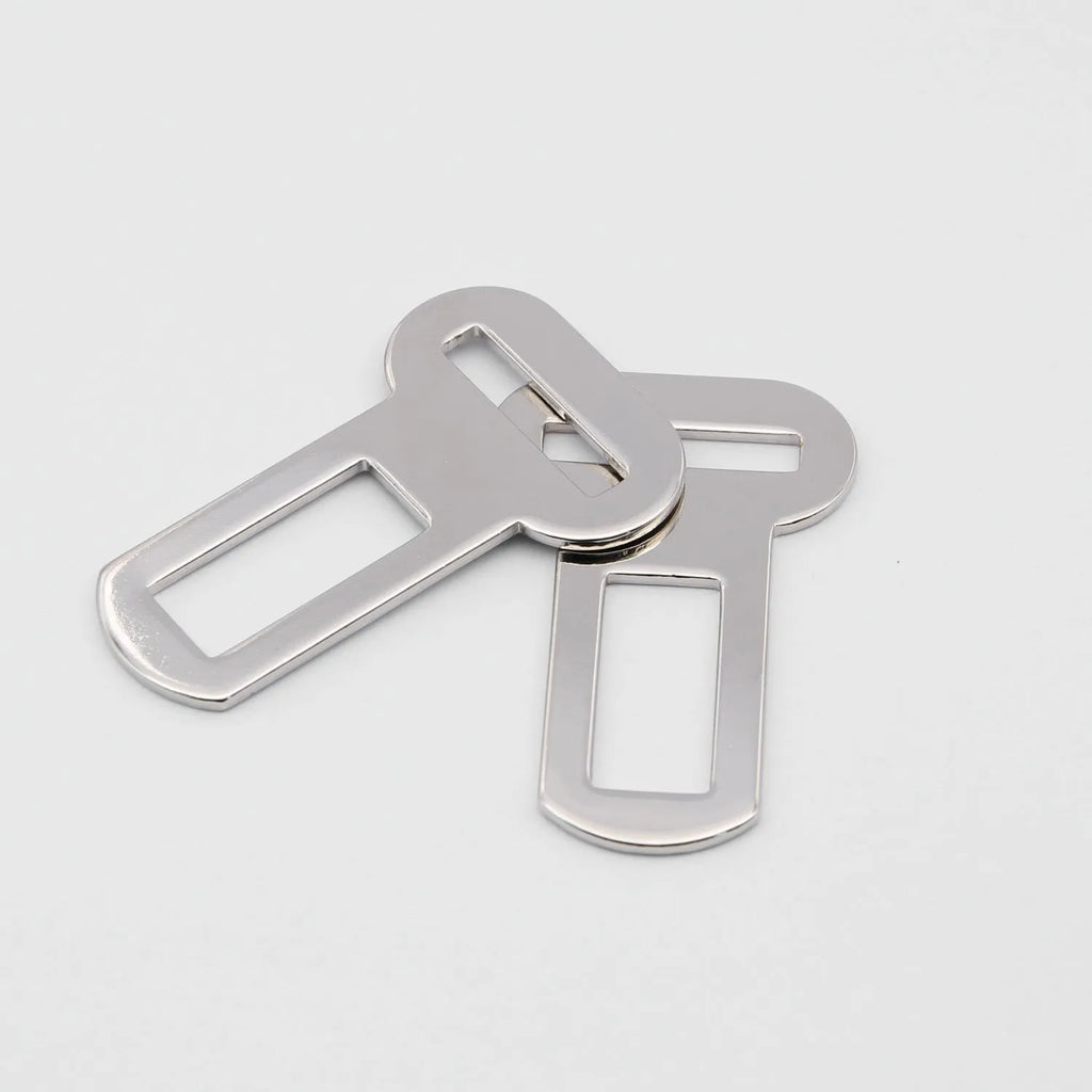 26mm stainless steel pet leash safety buckle with spring-loaded clip mechanism.