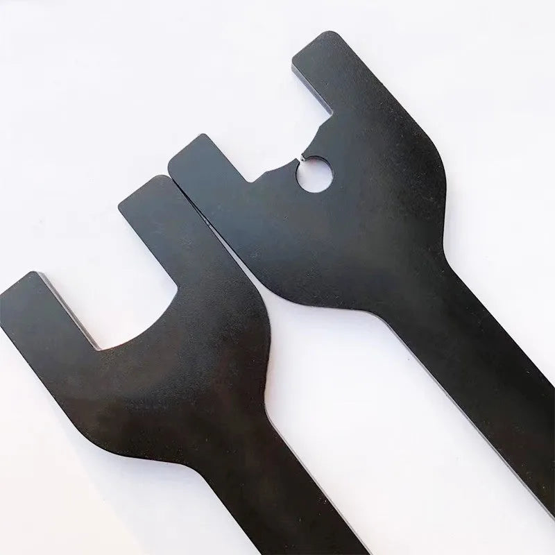 Two-piece Land Rover fan support wrench set showing 36mm and 40mm alloy steel spanners.