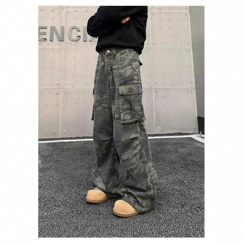 Korean style mid waist camouflage cargo trousers with multiple pockets on a mannequin.