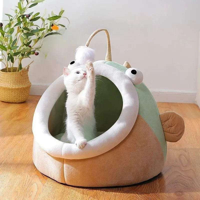 Grey semi-closed deerskin velvet cat house bed for small dogs or cats, shown in S, M, and L sizes.