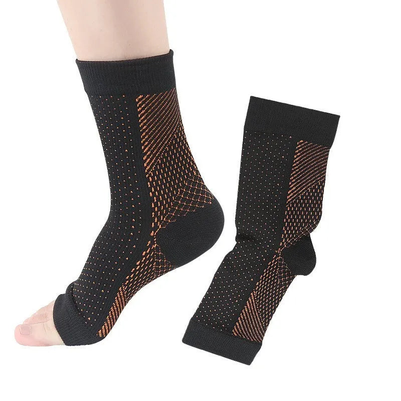 Korean-style compression sports socks in white, black, skin colour, and copper with invisible heel design