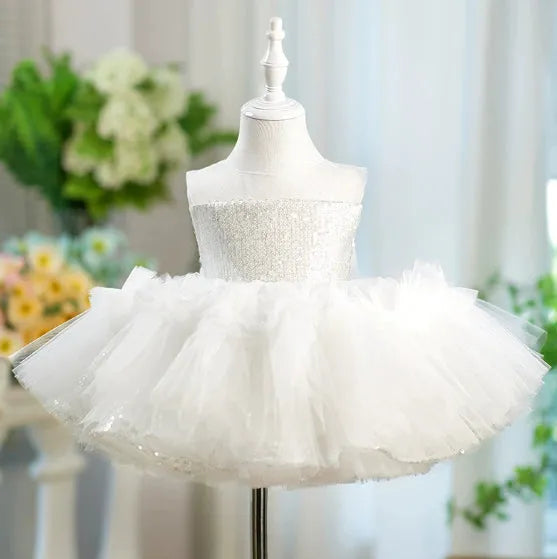 Children's sequined sleeveless pink princess dress on a girl, suitable for heights 80-160cm, polyester fabric