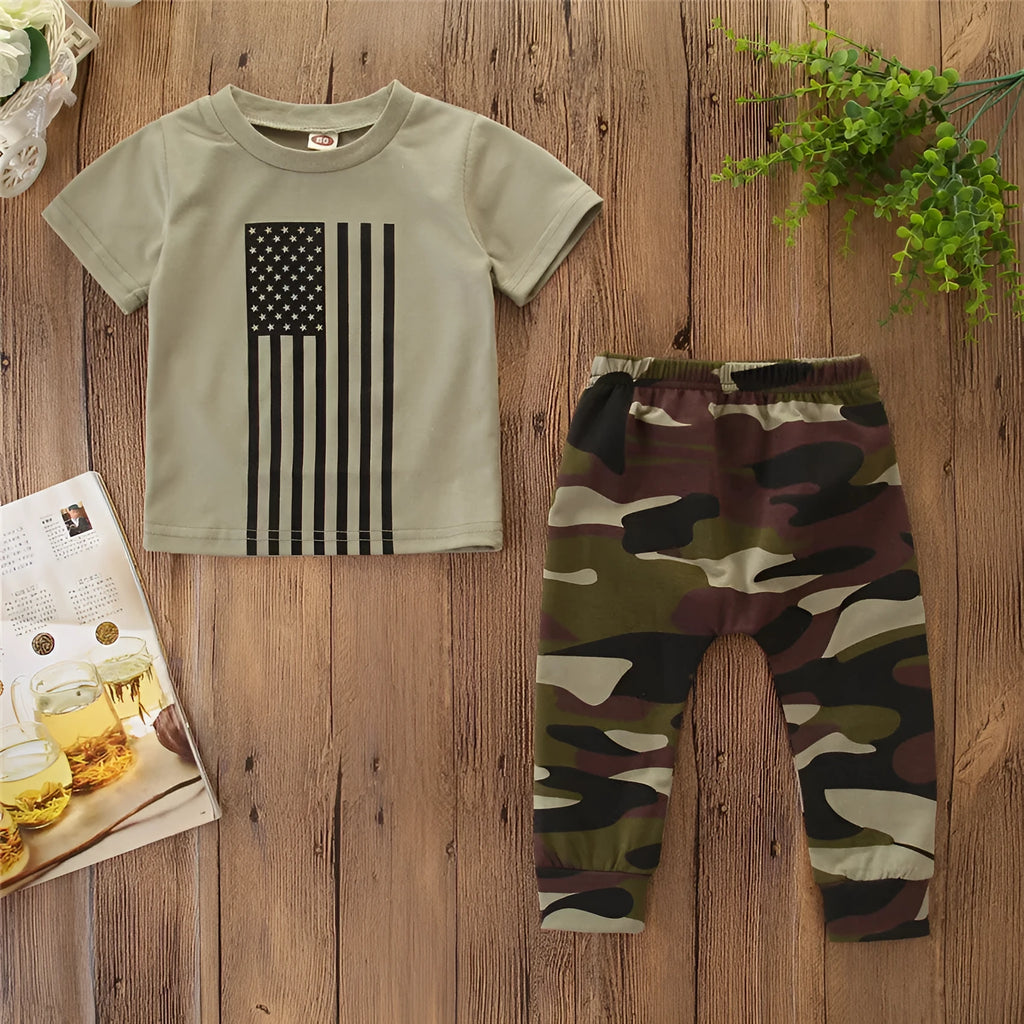 Little boys camouflage pattern two-piece suit set with short sleeve shirt and trousers
