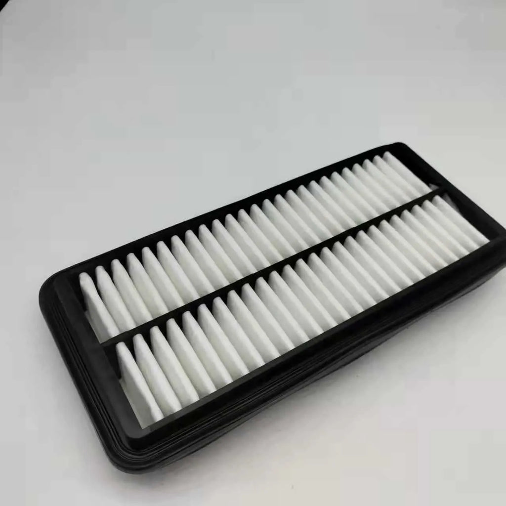 Black panel car air filter with dimensions 256mm by 113mm by 40mm for Modern vehicles.