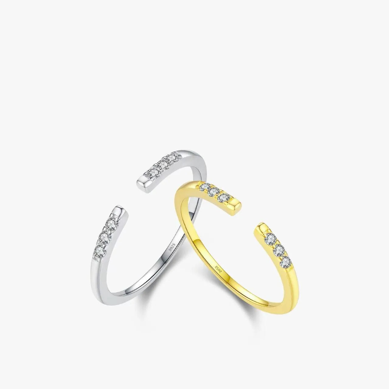 Diamond-studded silver ring with adjustable opening, geometric shape, available in gold or silver colour