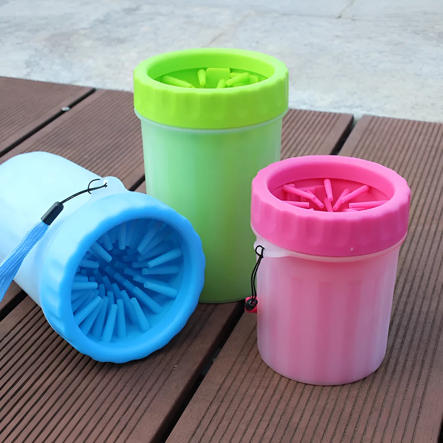Blue silicone dog paw wash bucket for grooming and cleaning pet feet