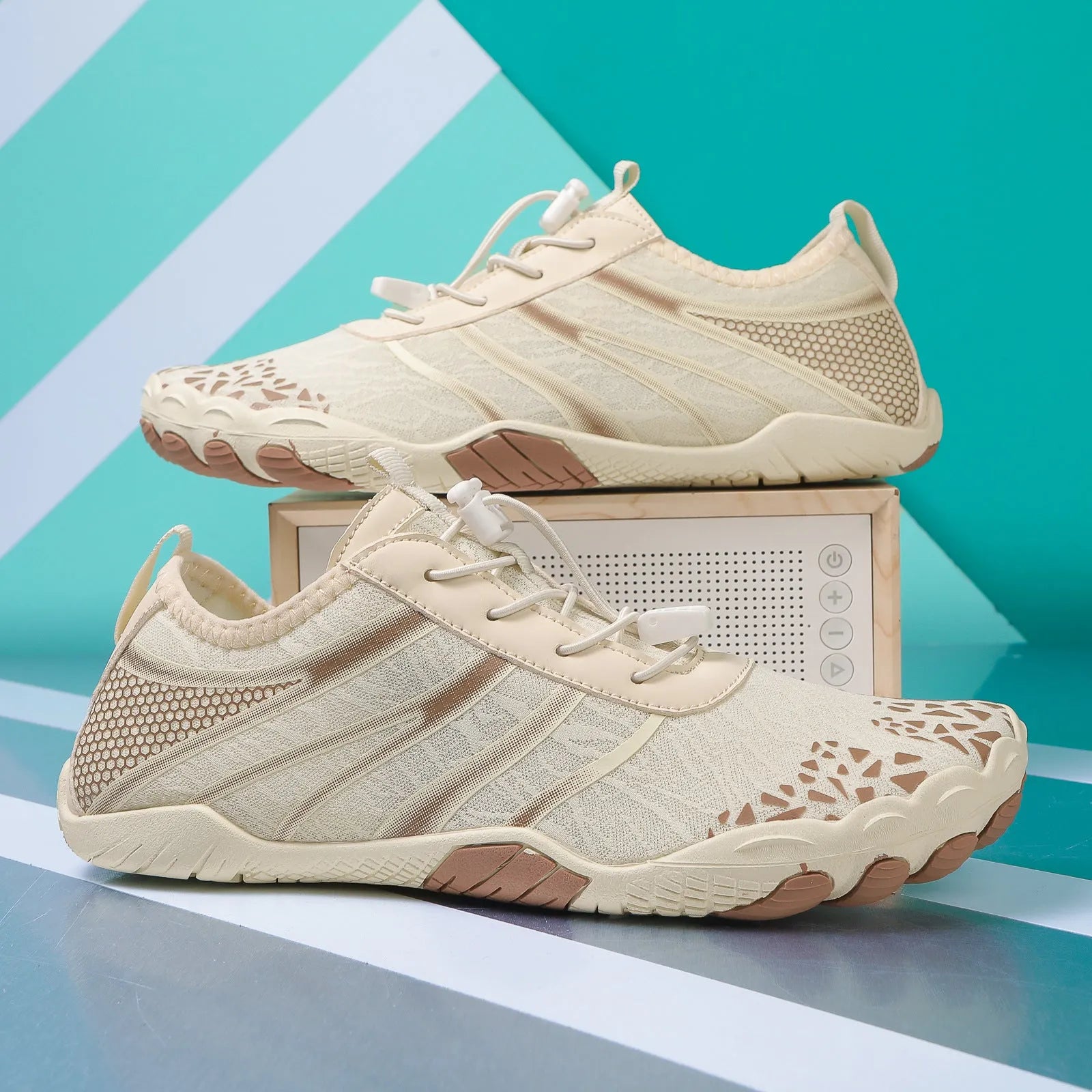 Casual unisex beach running shoes in Lycra stretch fabric, shown in beige, black, dark blue, gray, or white powder.