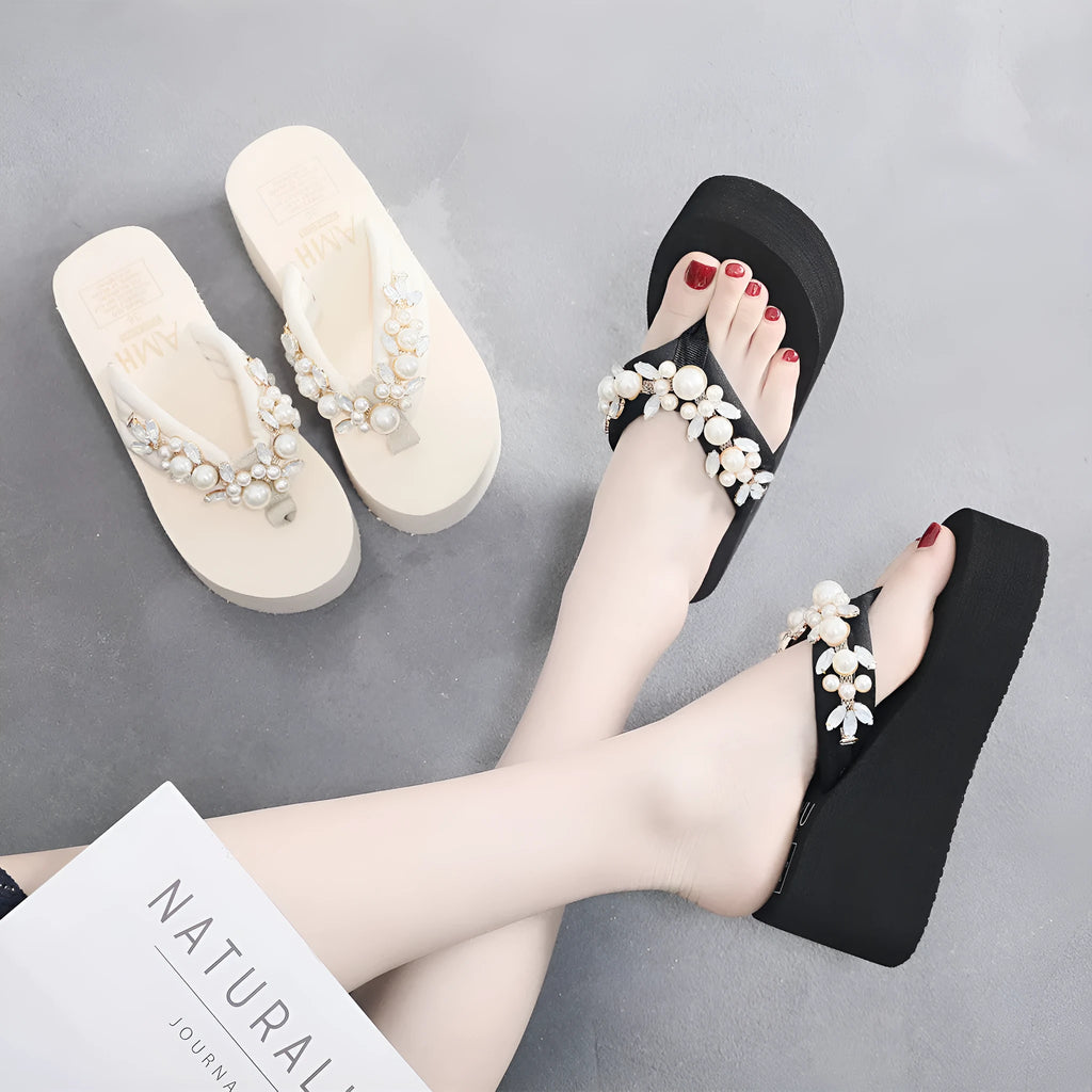 Women's high-heeled flip-flops with cotton fabric upper in black or beige colour