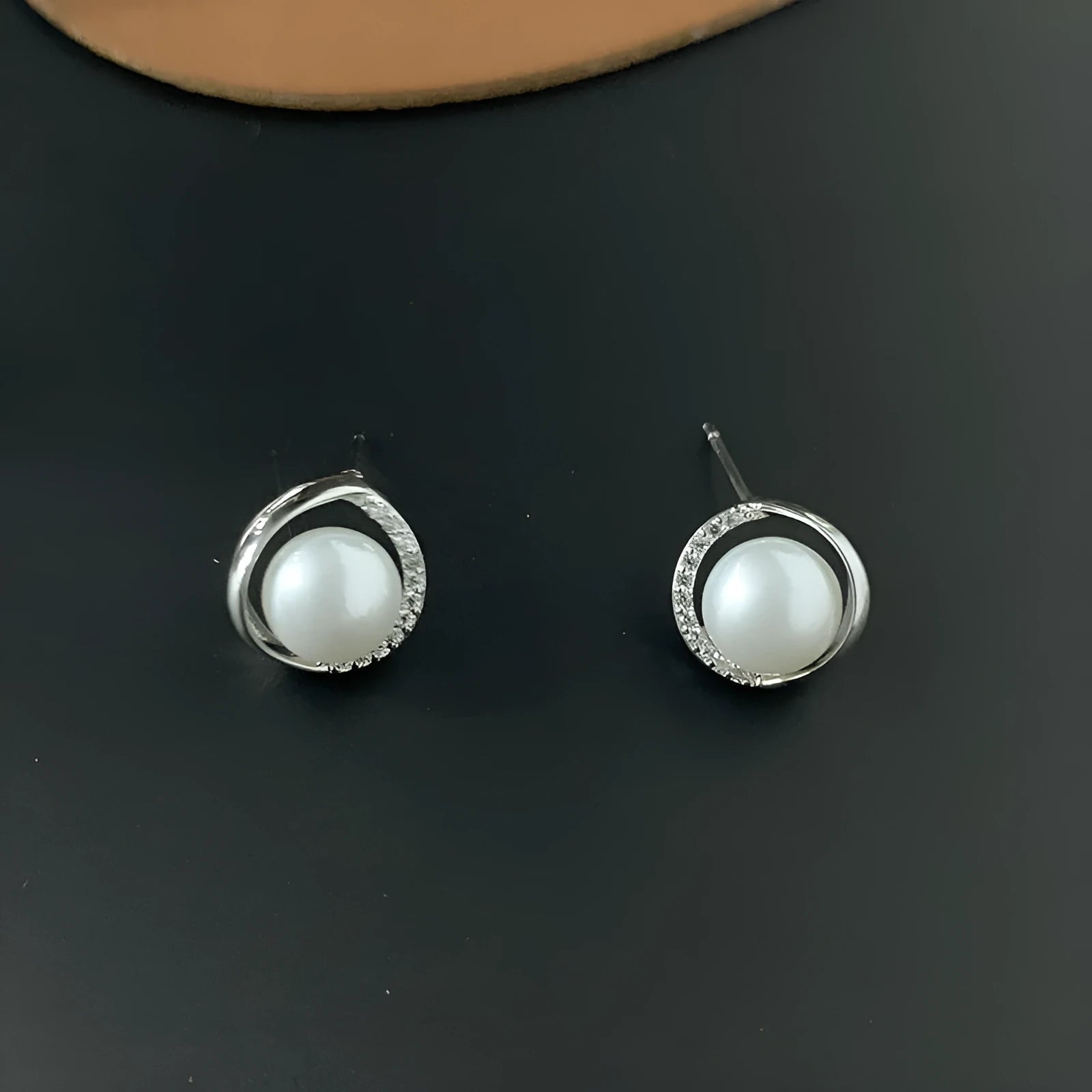 Sweet Natural Freshwater Pearl Earrings 7-8mm round white cultured pearl studs with hypoallergenic posts