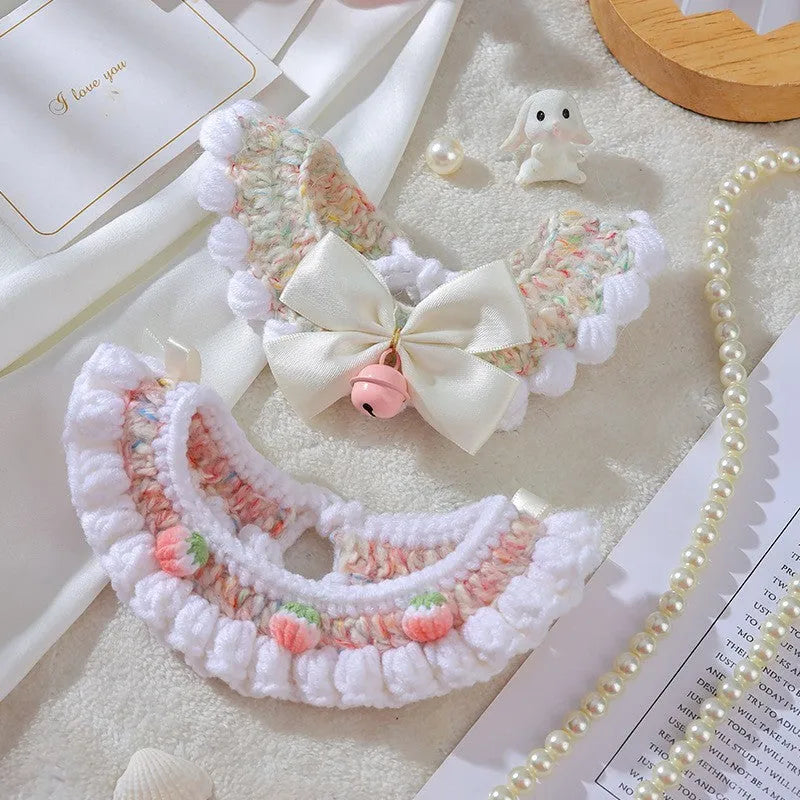 Handmade wool woven cat collar for British Shorthair kittens with embroidery decoration in cartoon style