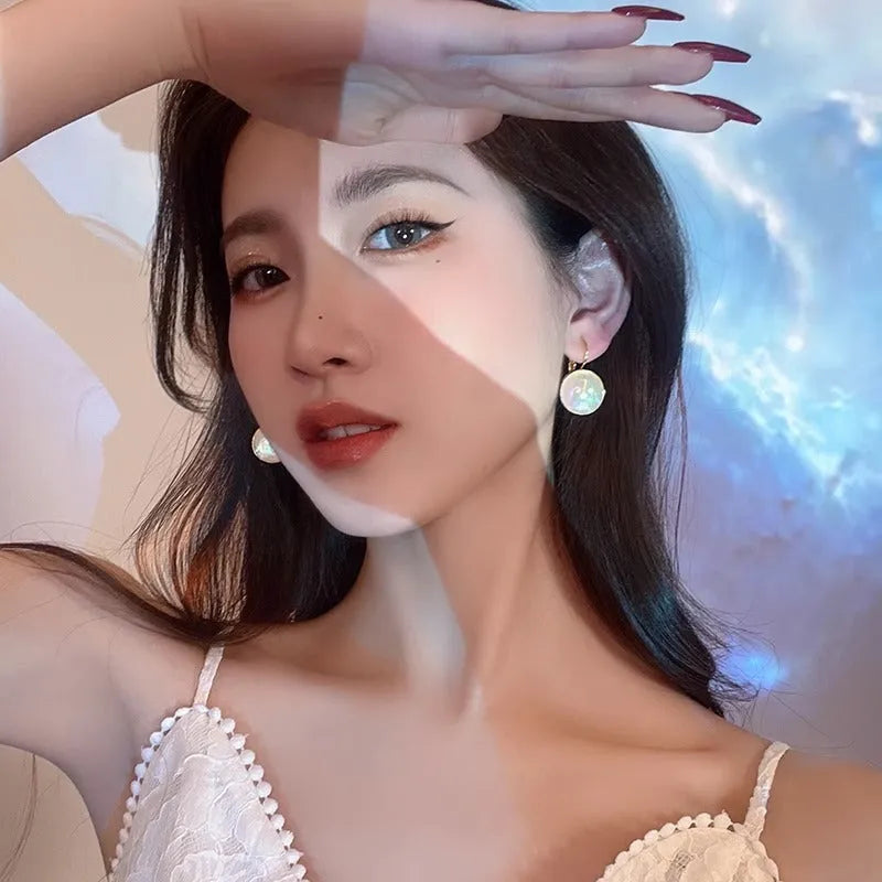 Colourful mermaid pearl ear clips with anti-lost metal geometric design