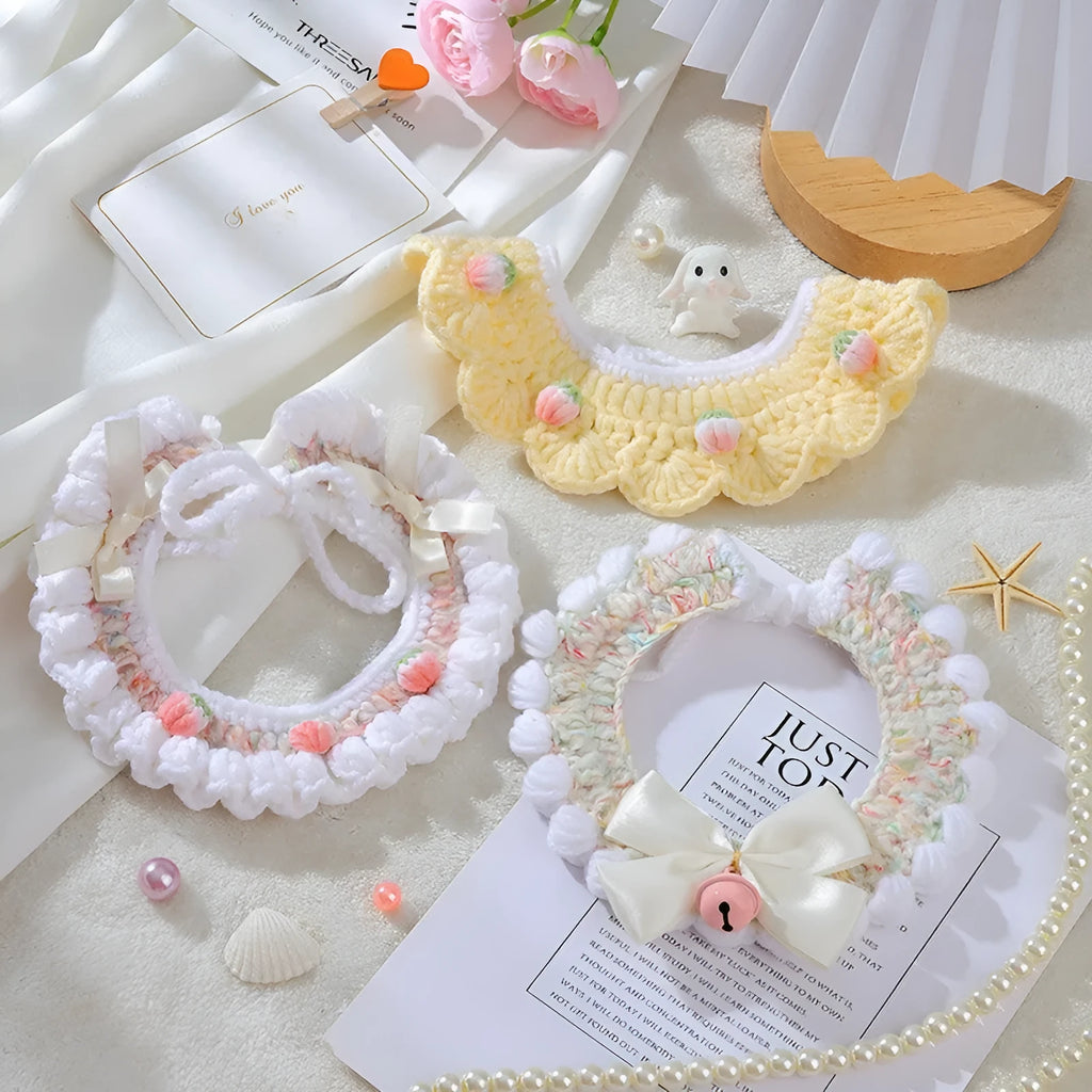 Handmade wool woven cat collar for British Shorthair kittens with embroidery decoration in cartoon style