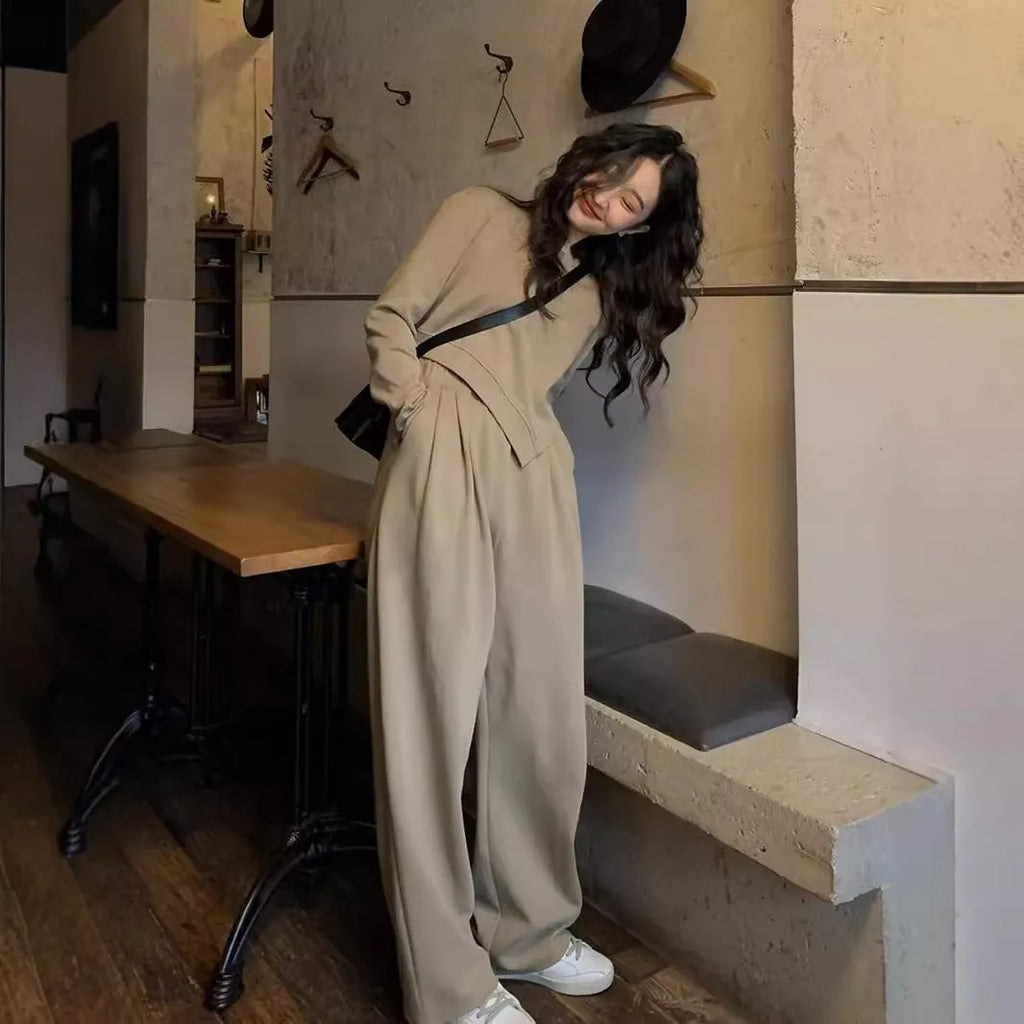 Women's brown casual sports suit with loose-fitting top and trousers in Japanese Korean style