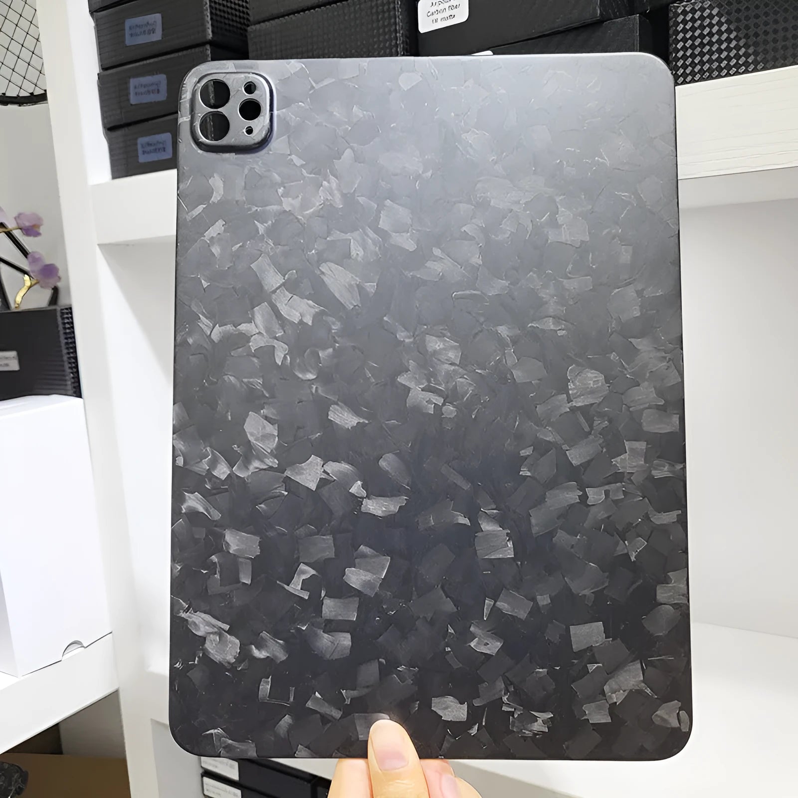 Genuine carbon fibre hard protective cover for Apple iPad Pro 11 in a plaid pattern.
