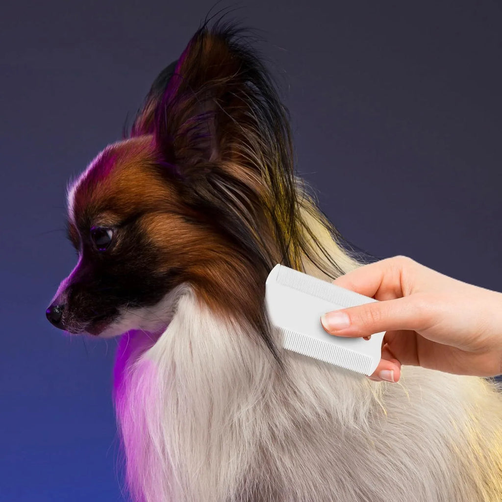 Double-sided plastic flea comb for pets with dense teeth and 0.85 cm width for dog and cat grooming
